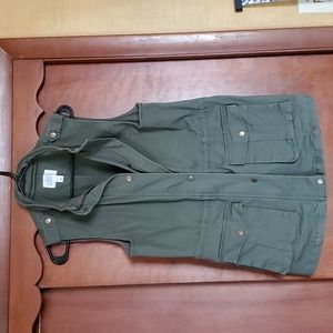 Camo Green Vest Size Large Market Spruce